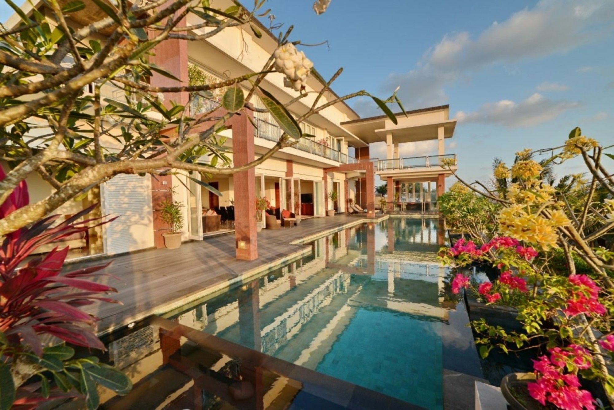 סנגיגי Rajavilla Lombok Resort - Seaside Serenity מראה חיצוני תמונה