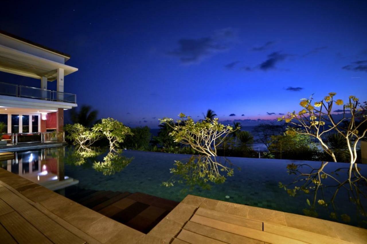 סנגיגי Rajavilla Lombok Resort - Seaside Serenity מראה חיצוני תמונה